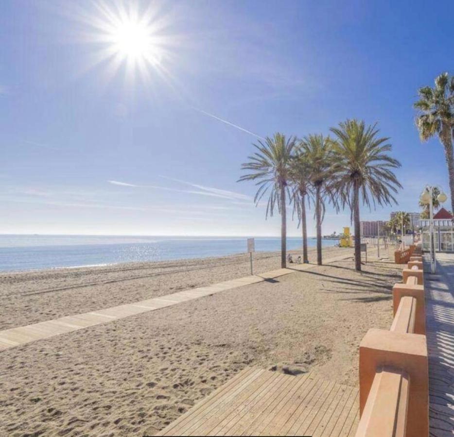 Benalbeach Casa Kito Relax 1ª Linea De Playa Benalmádena Dış mekan fotoğraf
